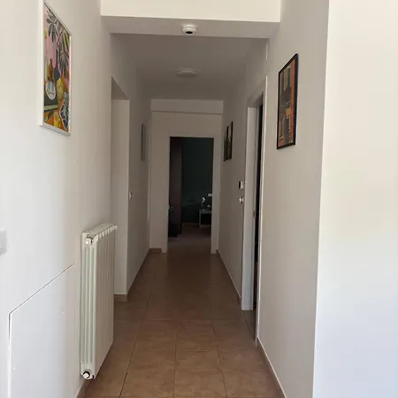 Serene Ground-floor With Private Pool In Apartment *