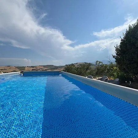 Serene Ground-floor With Private Pool In Apartment