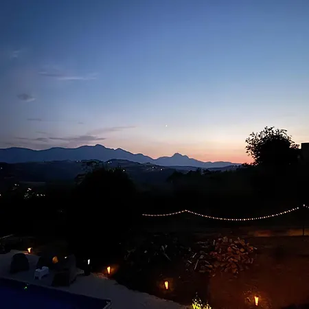 Serene Ground-floor With Private Pool In Castilenti